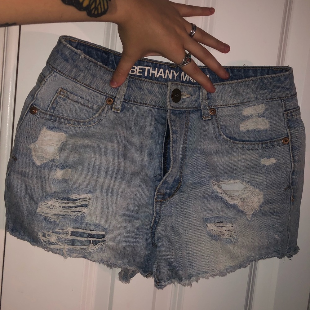 Ripped shorts